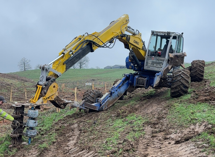 Pelle araign&eacute;e 12 tonnes